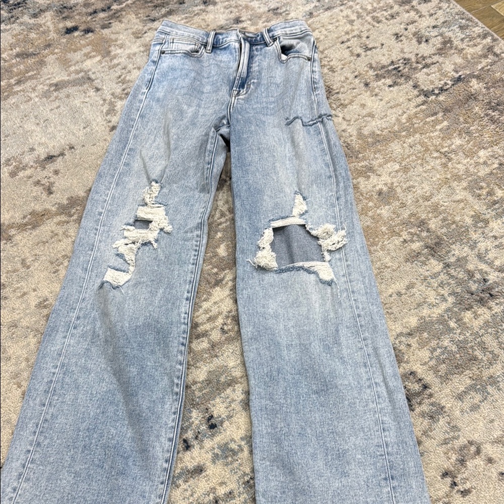 Distressed Light Blue Jeans